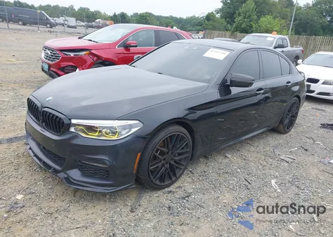 2018 BMW 540I xDrive z USA, uszkodzony, nr VIN WBAJE7C55JWD52365